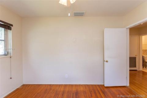 525 De Leon Dr, Miami Springs, FL 33166 photo 20
