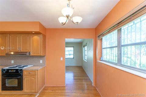525 De Leon Dr, Miami Springs, FL 33166 photo 9