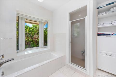 370 Harbor Ln, Key Biscayne, FL 33149 photo 27