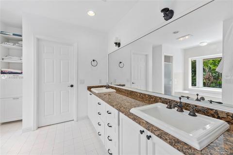370 Harbor Ln, Key Biscayne, FL 33149 photo 25