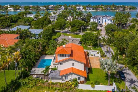 370 Harbor Ln, Key Biscayne, FL 33149 photo 3
