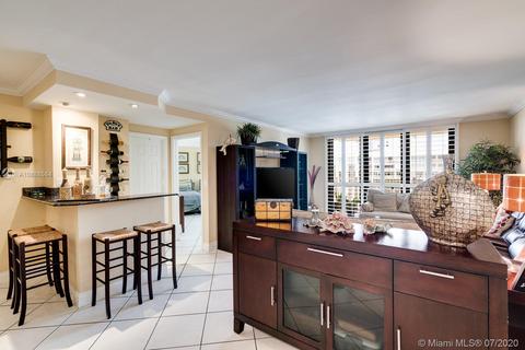 1111 Crandon Blvd #C803, Key Biscayne, FL 33149 photo 1