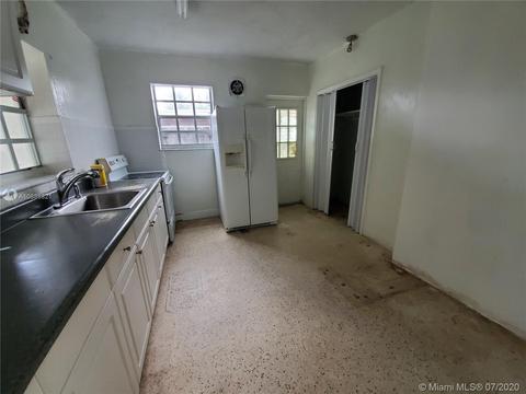 630 E 64th St, Hialeah, FL 33013 photo 8
