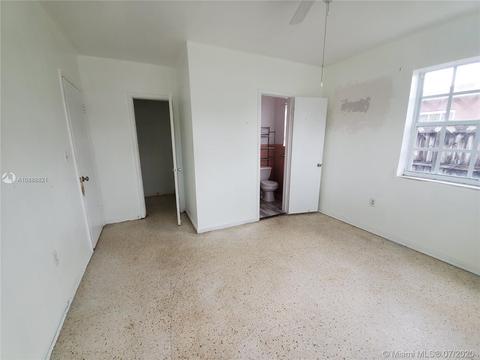 630 E 64th St, Hialeah, FL 33013 photo 4