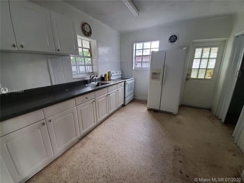 630 E 64th St, Hialeah, FL 33013 photo 7