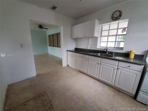 630 E 64th St, Hialeah, FL 33013 photo 9