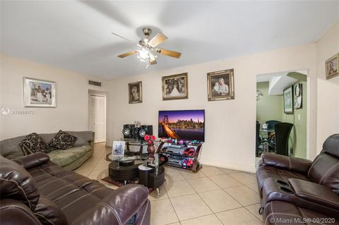 190 E 43rd St, Hialeah, FL 33013 photo 4