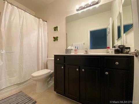 3328 W 92nd Pl, Hialeah, FL 33018 photo 18