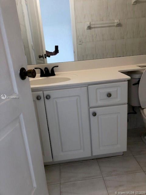 Undisclosed, Hialeah, FL 33018 photo 4