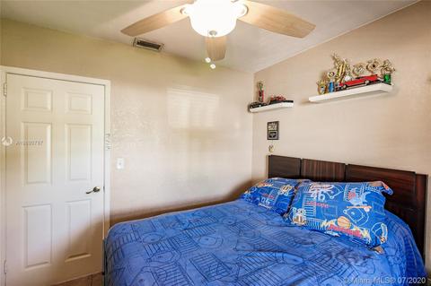 755 E 9th Ln, Hialeah, FL 33010 photo 13