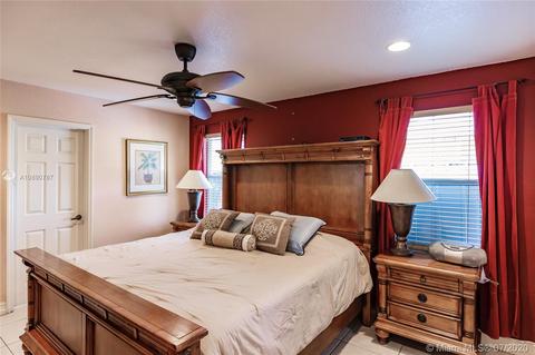 755 E 9th Ln, Hialeah, FL 33010 photo 20