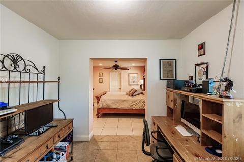 755 E 9th Ln, Hialeah, FL 33010 photo 21