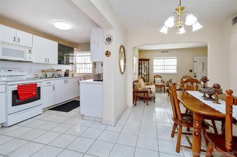 1530 E 6th Ct, Hialeah, FL 33010 photo 11