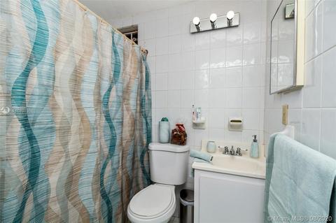 1530 E 6th Ct, Hialeah, FL 33010 photo 20