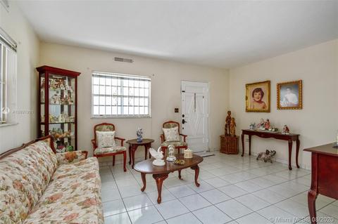 1530 E 6th Ct, Hialeah, FL 33010 photo 3