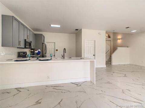 5834 Eagle Cay Cir, Coconut Creek, FL 33073 photo 3