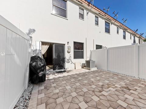 8863 W 35th Ct, Hialeah, FL 33018 photo 22