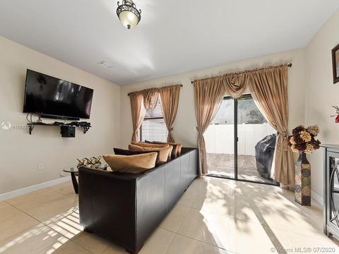 8863 W 35th Ct, Hialeah, FL 33018 photo 16