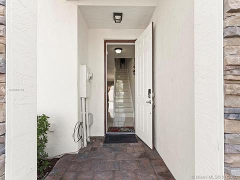 8863 W 35th Ct, Hialeah, FL 33018 photo 4