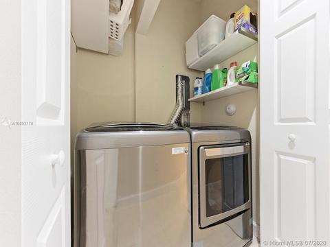 8863 W 35th Ct, Hialeah, FL 33018 photo 31