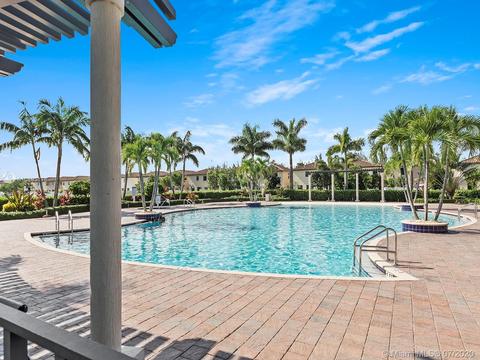 8863 W 35th Ct, Hialeah, FL 33018 photo 41