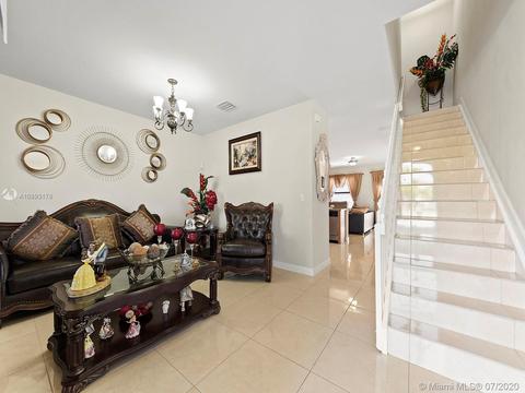 8863 W 35th Ct, Hialeah, FL 33018 photo 5