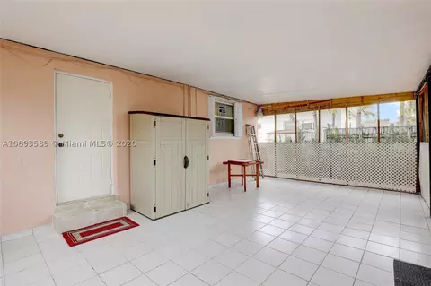 812 E 29th St, Hialeah, FL 33013 photo 24