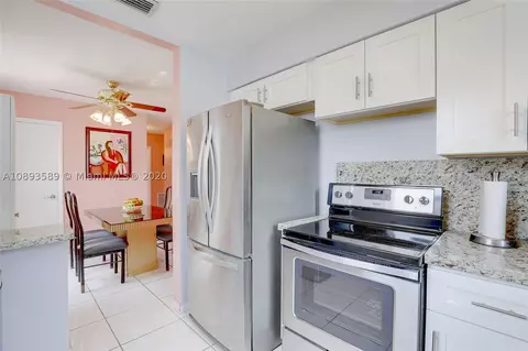 812 E 29th St, Hialeah, FL 33013 photo 11