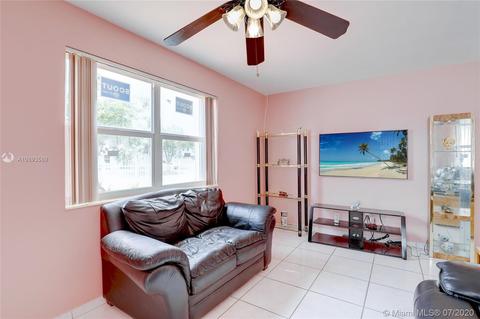 812 E 29th St, Hialeah, FL 33013 photo 5