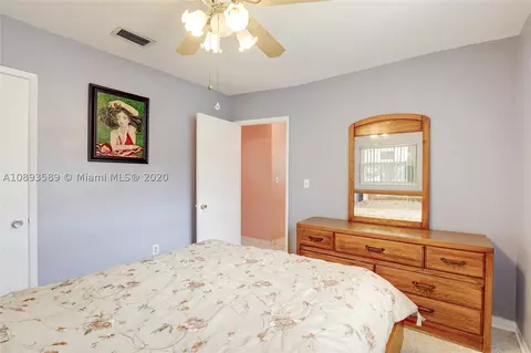 812 E 29th St, Hialeah, FL 33013 photo 15