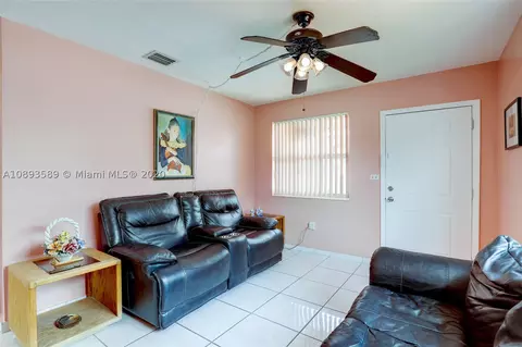 812 E 29th St, Hialeah, FL 33013 photo 6