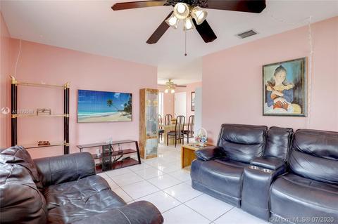 812 E 29th St, Hialeah, FL 33013 photo 4
