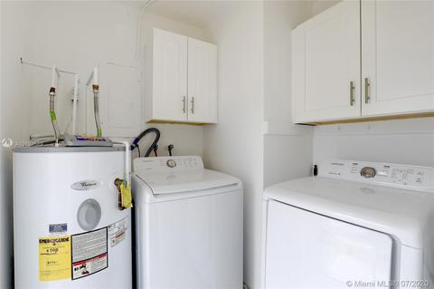 812 E 29th St, Hialeah, FL 33013 photo 22