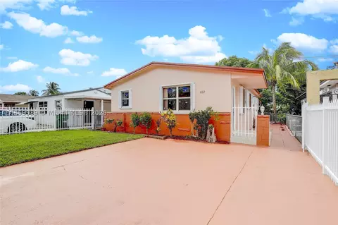 812 E 29th St, Hialeah, FL 33013 photo 3
