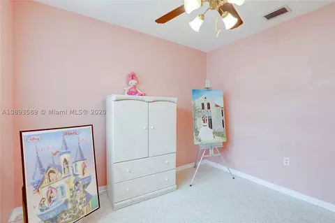 812 E 29th St, Hialeah, FL 33013 photo 20