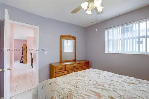 812 E 29th St, Hialeah, FL 33013 photo 14