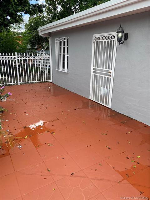 835 W 77th St, Hialeah, FL 33014 photo 26