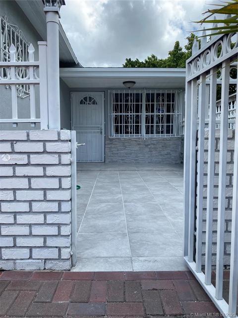 835 W 77th St, Hialeah, FL 33014 photo 3