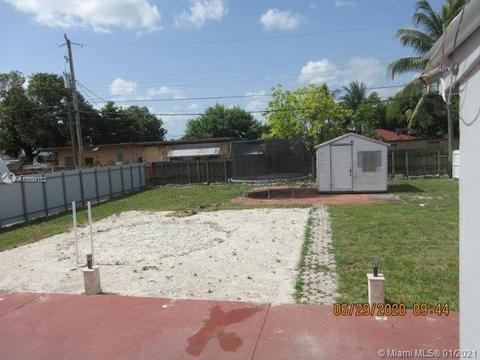 444 E 42nd St, Hialeah, FL 33013 photo 14