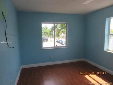 444 E 42nd St, Hialeah, FL 33013 photo 12