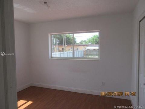 444 E 42nd St, Hialeah, FL 33013 photo 9