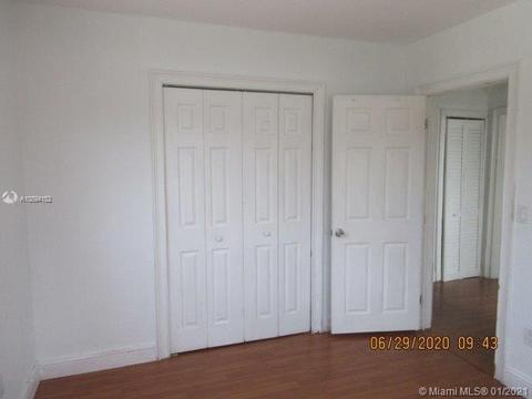 444 E 42nd St, Hialeah, FL 33013 photo 10