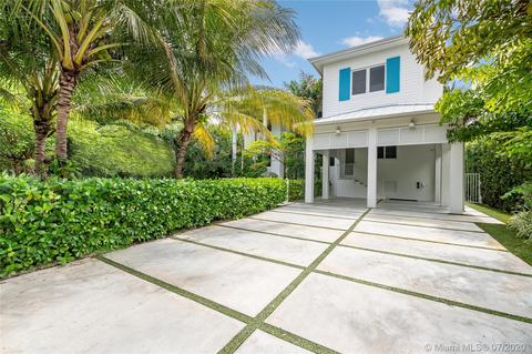 635 Harbor Dr, Key Biscayne, FL 33149 photo 2