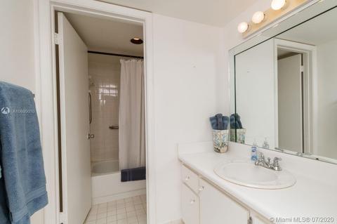 1901 Bermuda Cir #E4, Coconut Creek, FL 33066 photo 9