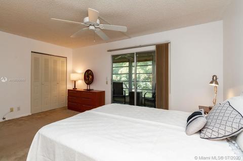 1901 Bermuda Cir #E4, Coconut Creek, FL 33066 photo 8
