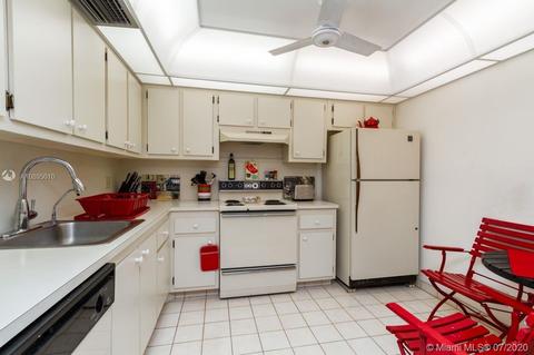 1901 Bermuda Cir #E4, Coconut Creek, FL 33066 photo 7