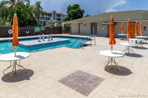 1901 Bermuda Cir #E4, Coconut Creek, FL 33066 photo 14