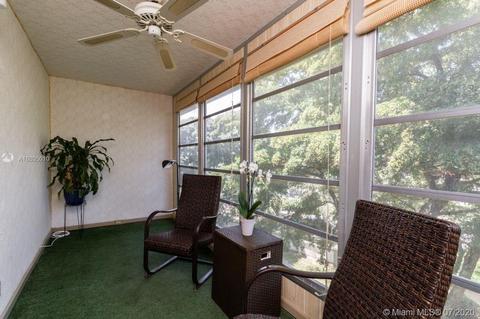 1901 Bermuda Cir #E4, Coconut Creek, FL 33066 photo 10