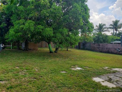 740 E 49th St, Hialeah, FL 33013 photo 2