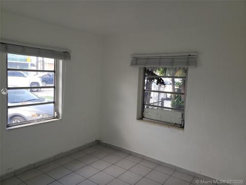 740 E 49th St, Hialeah, FL 33013 photo 5